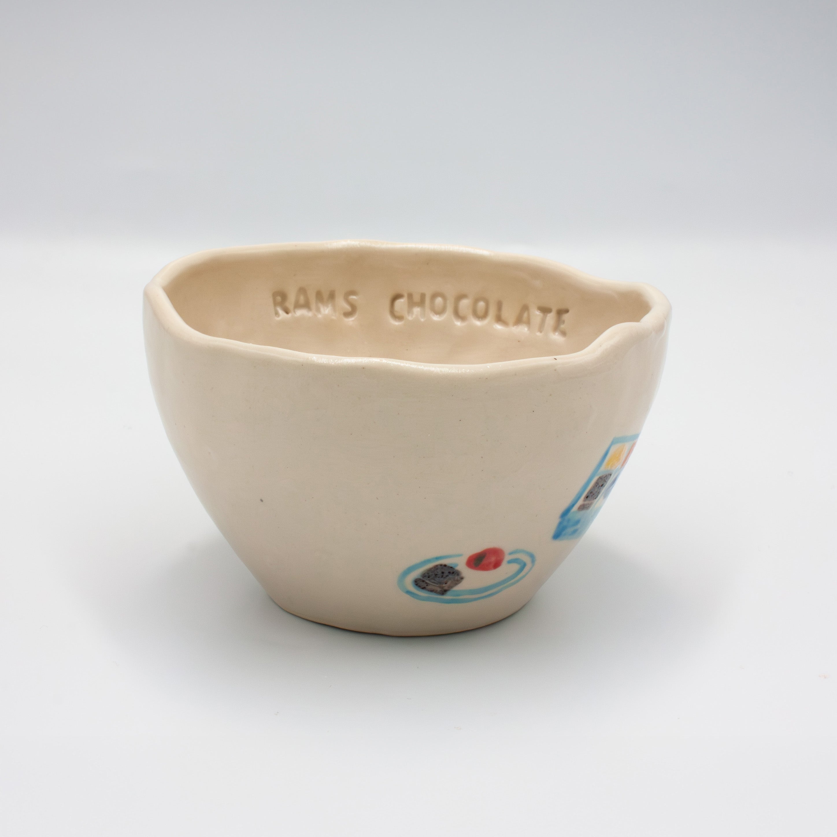 LA BOITE DE CHOCOLATS (チョコレートの箱)